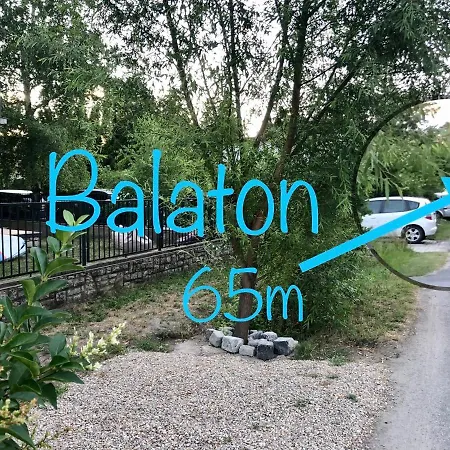 Crystal Spas Apartman-balaton * Zamardi